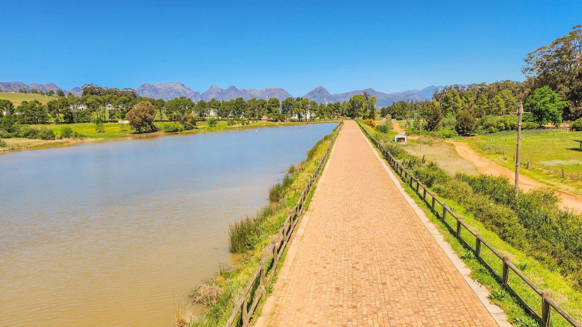 2 Bedroom House for sale in Diemersfontein Wine and Country Estate