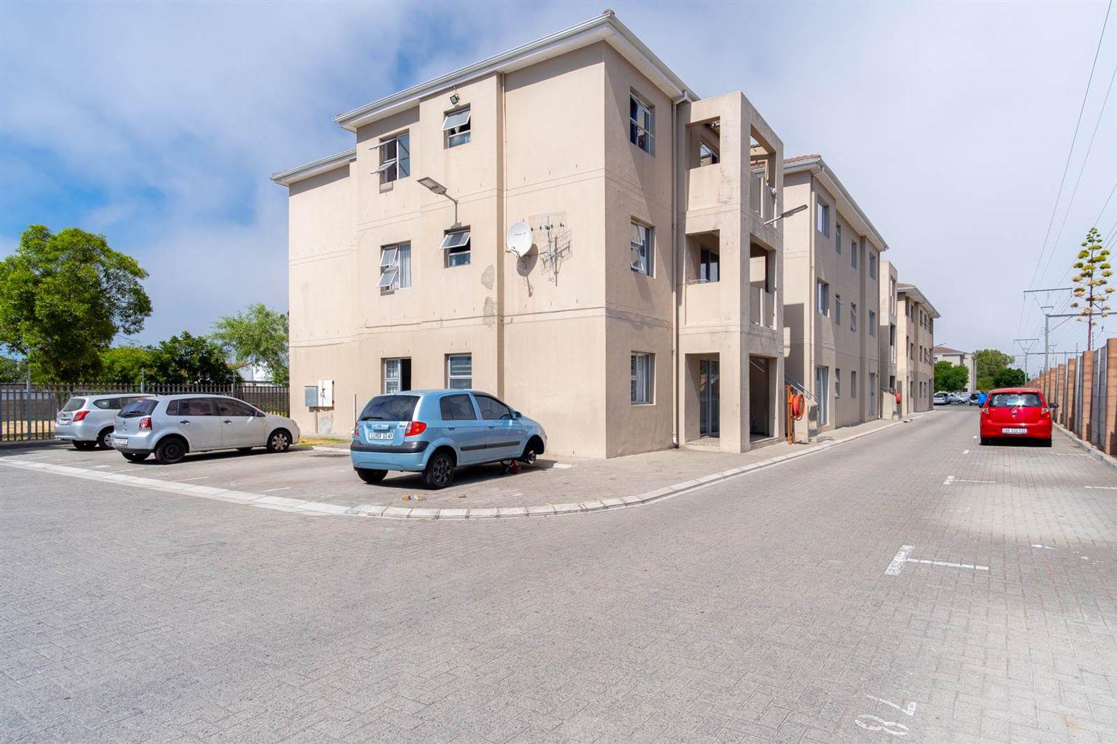 2 Bedroom Apartment / flat for sale in Thornton P24114343742