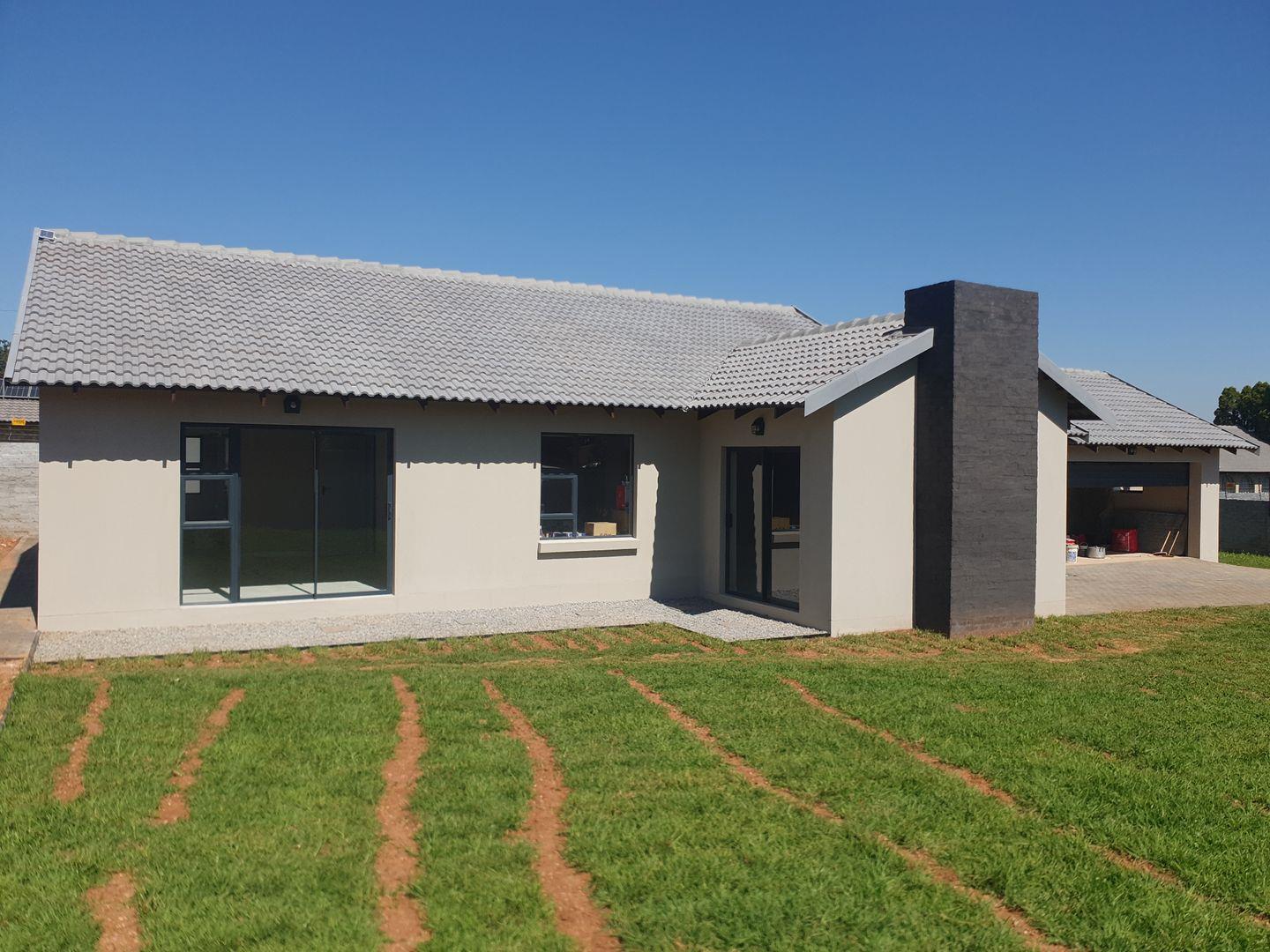 3 Bedroom House for sale in Wingate Park P24114345799