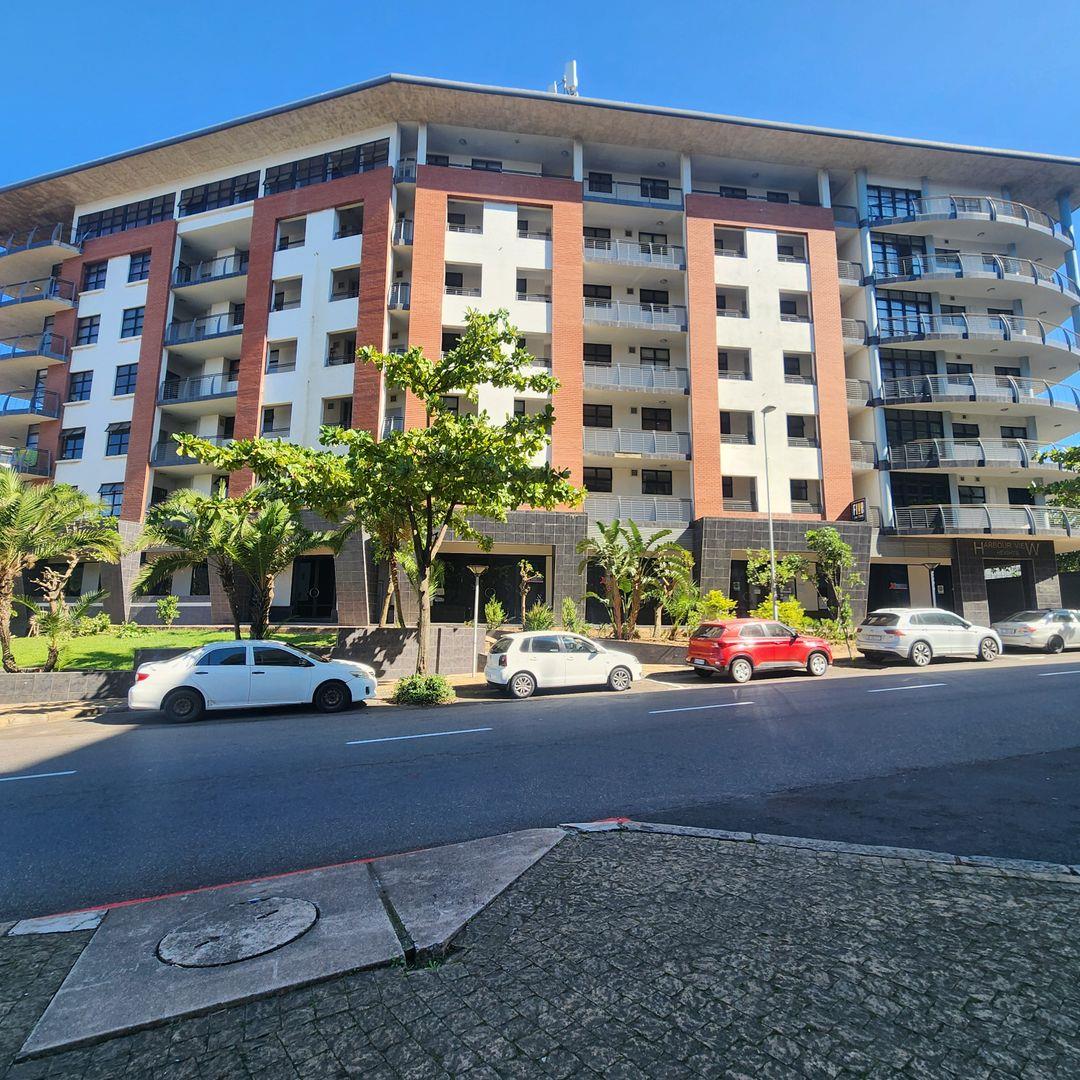 Commercial property to rent in Point Waterfront Retail 1 Harbor Views