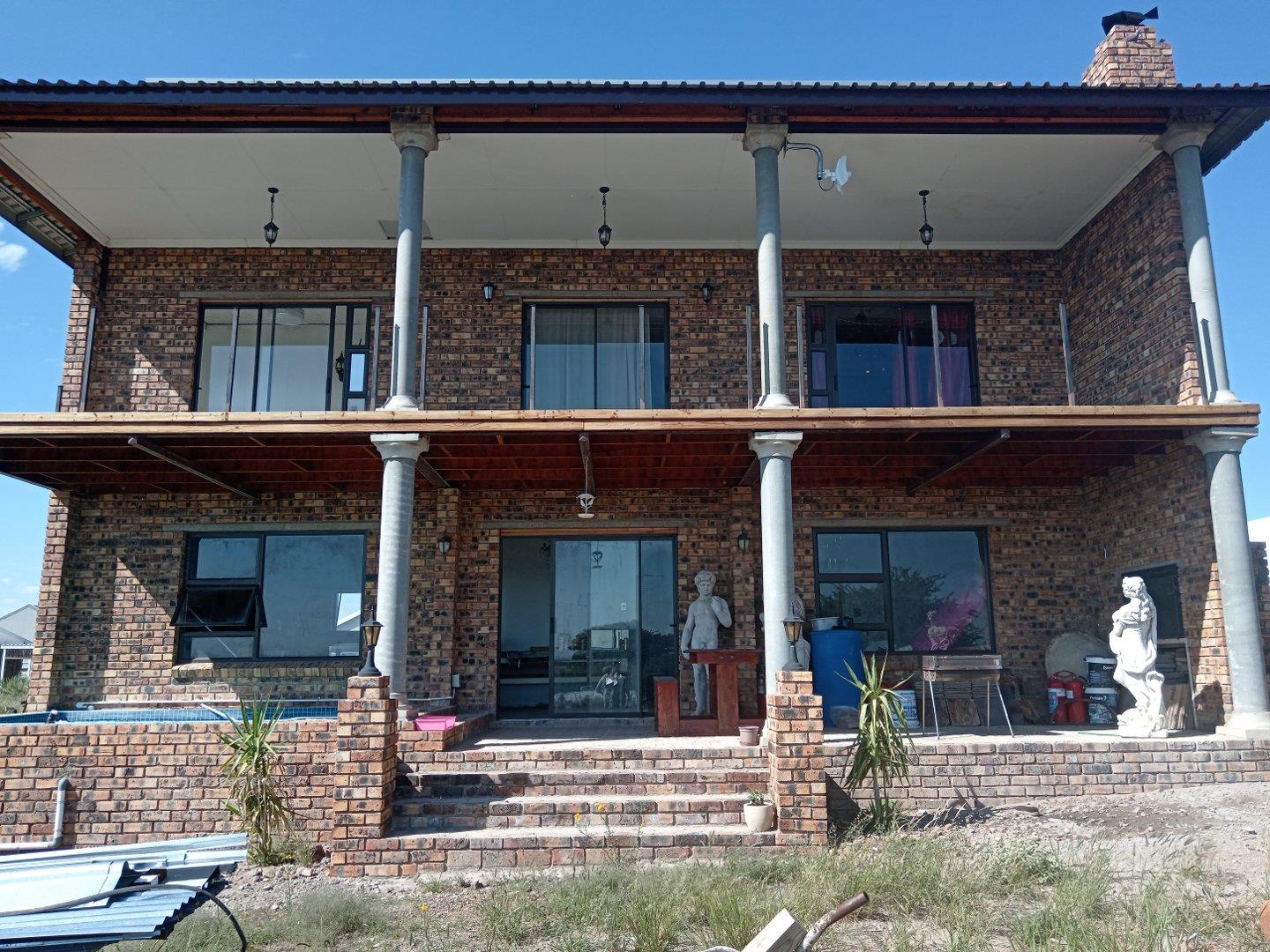 3 Bedroom House for sale in Orania P24114346509