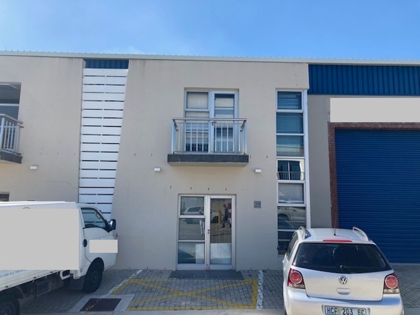 Industrial property to rent in Fairview 24 Willow Road Business Park