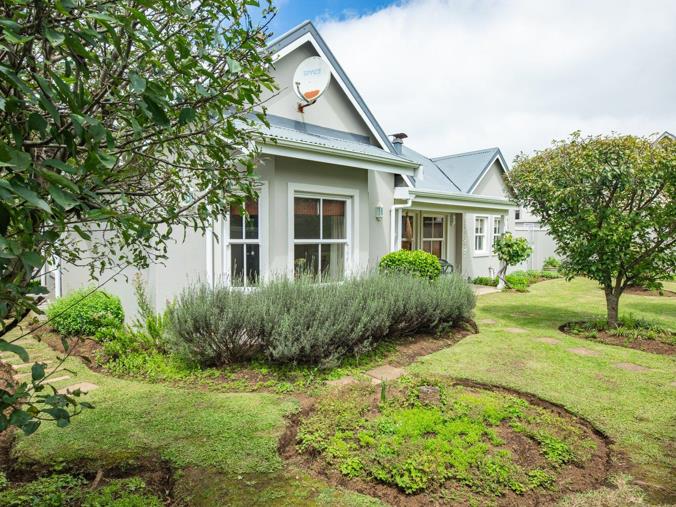 2 Bedroom House for Sale in Gowrie Village