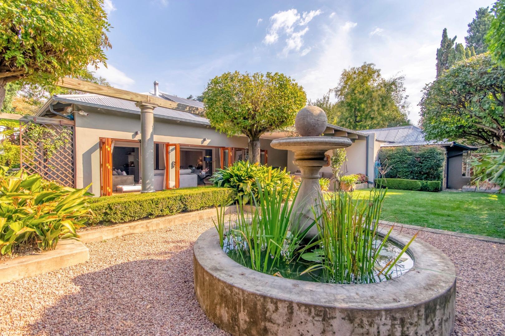 3 Bedroom House for sale in Parktown North 35a 6th Ave P24114348789