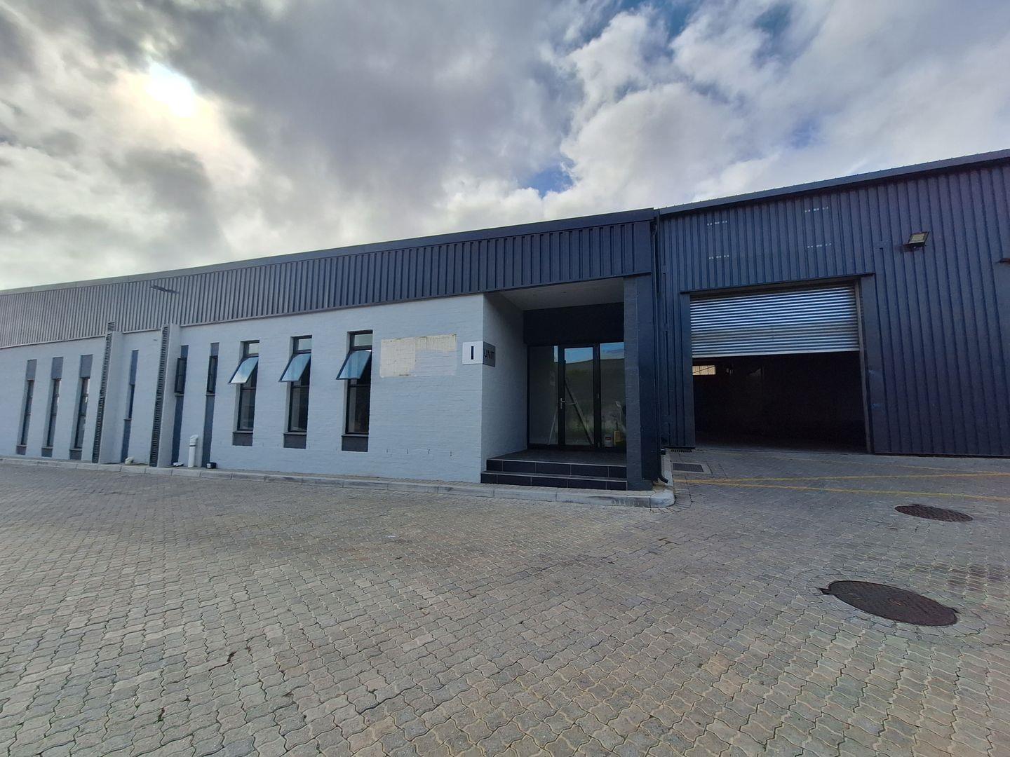 Montague Gardens Property Property and houses to rent in Montague