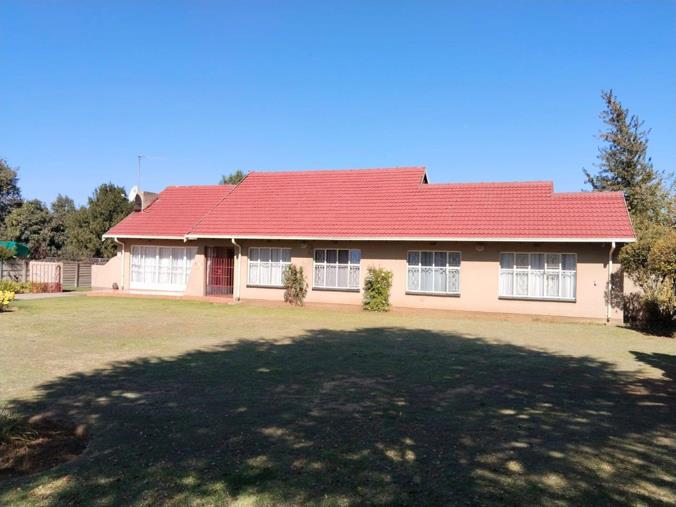 3 Bedroom House to Rent in Sharon Park