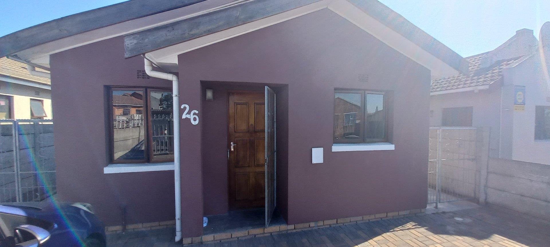 2 Bedroom House for sale in Highbury Park P24114351390