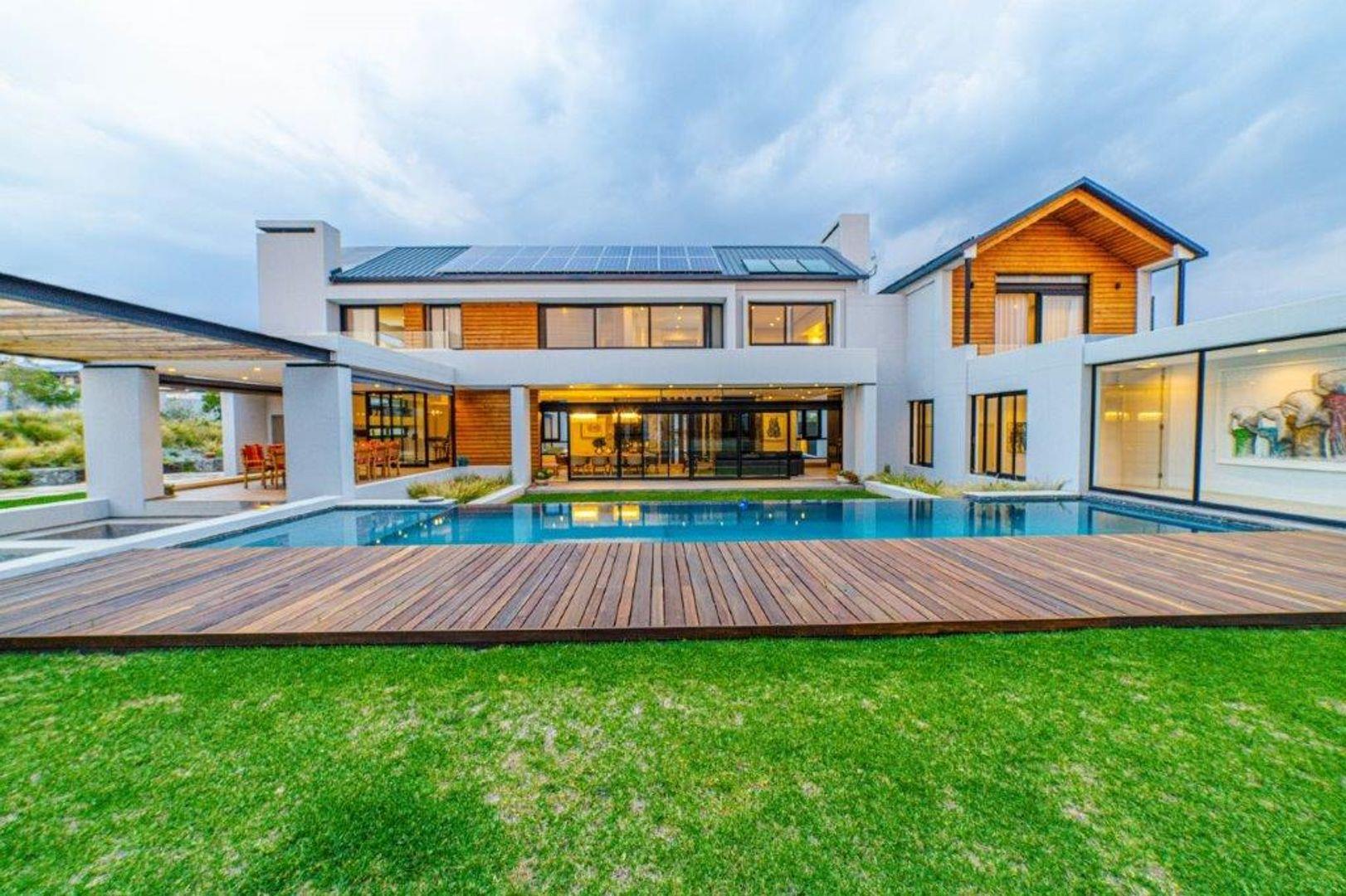 7 Bedroom House for sale in Blue Hills Equestrian Estate P24112199304