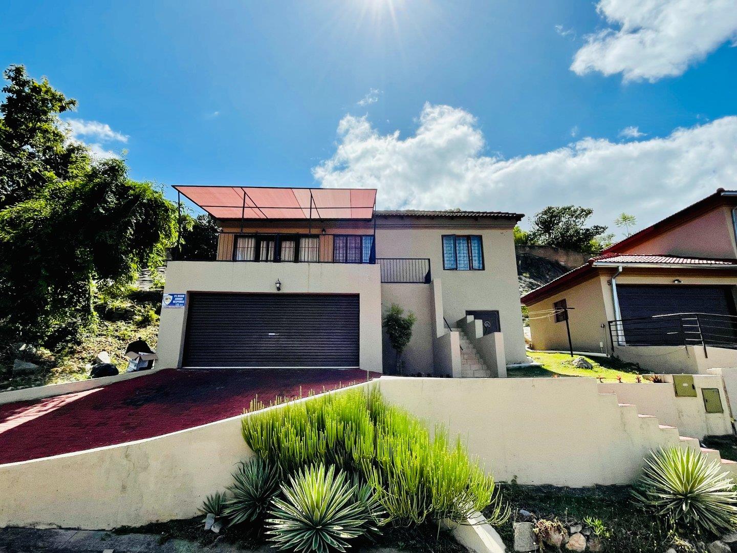 3 Bedroom House for sale in Stonehenge P24114351890