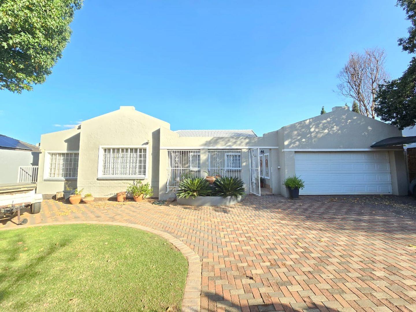 Hurlyvale Property Property and houses for sale in Hurlyvale