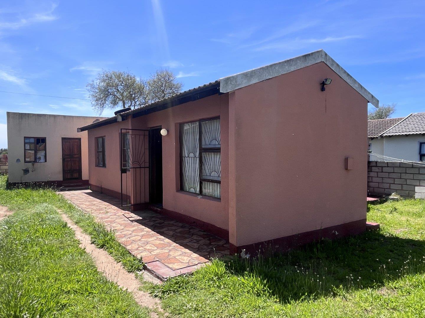 Motherwell Nu 5 Property Property and houses for sale in Motherwell Nu 5