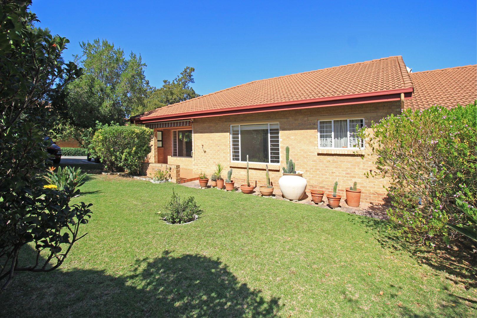 2 Bedroom House for sale in Douglasdale 23 Douglas Park Retirement