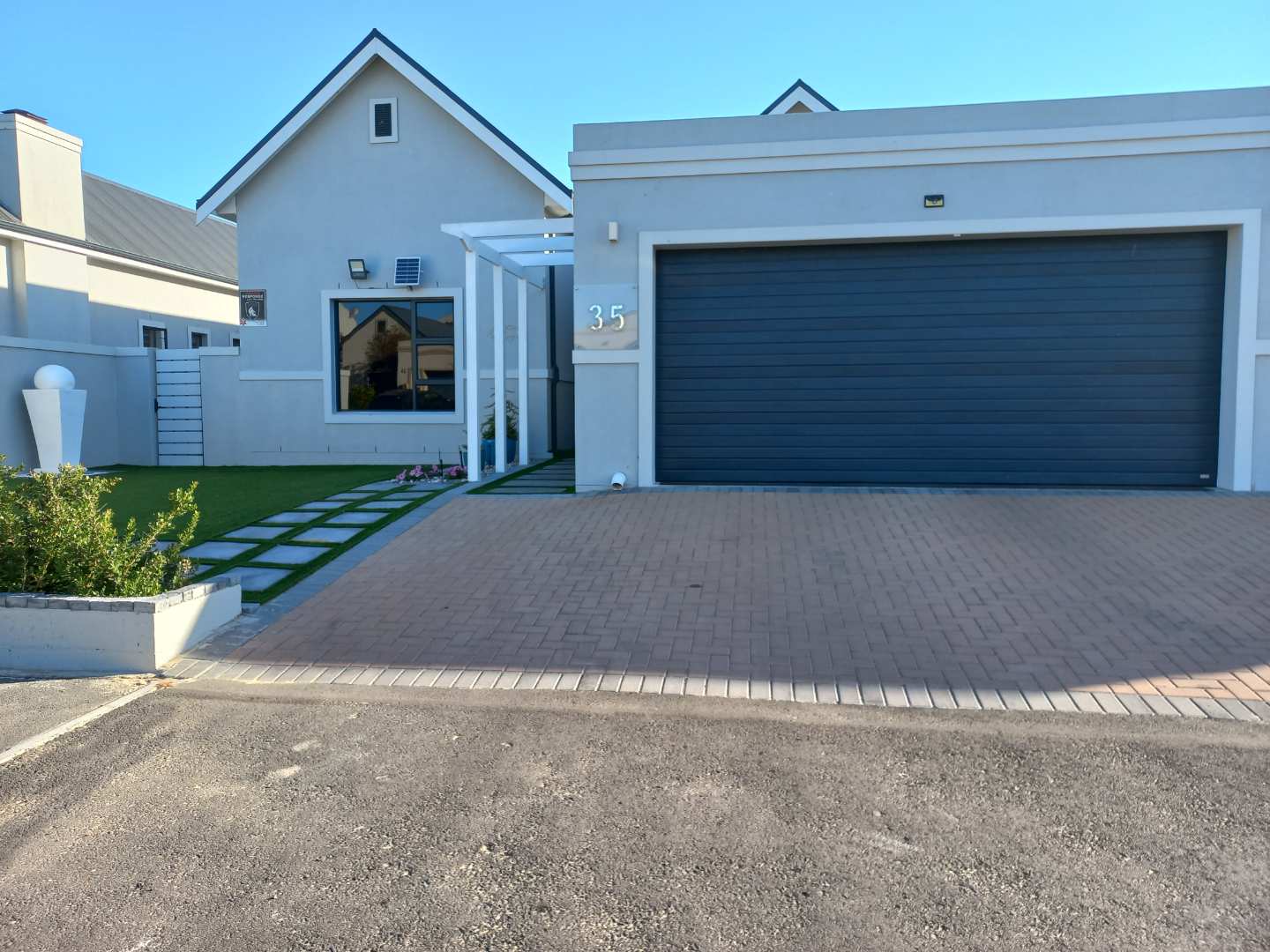 Buh Rein Estate Property Property and houses for sale in Buh Rein