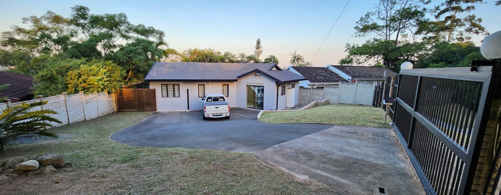 Houses to rent in Property