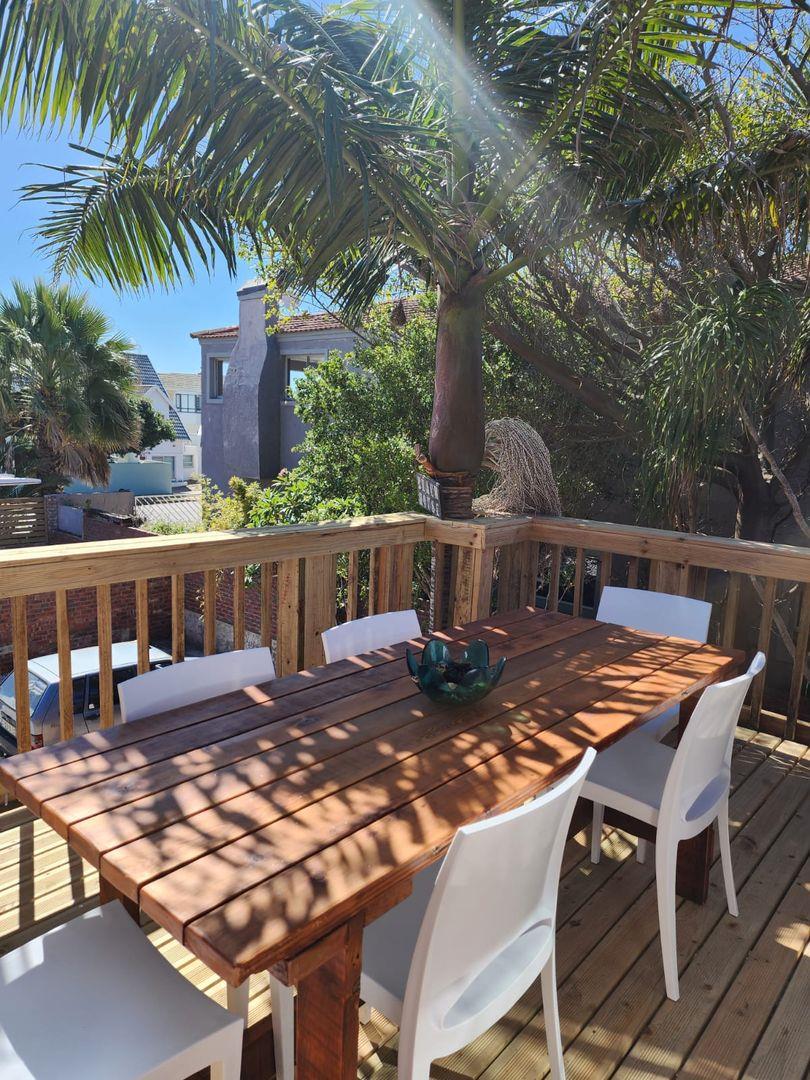 Apartments / flats to rent in Jeffreys Bay Jeffreys Bay Property