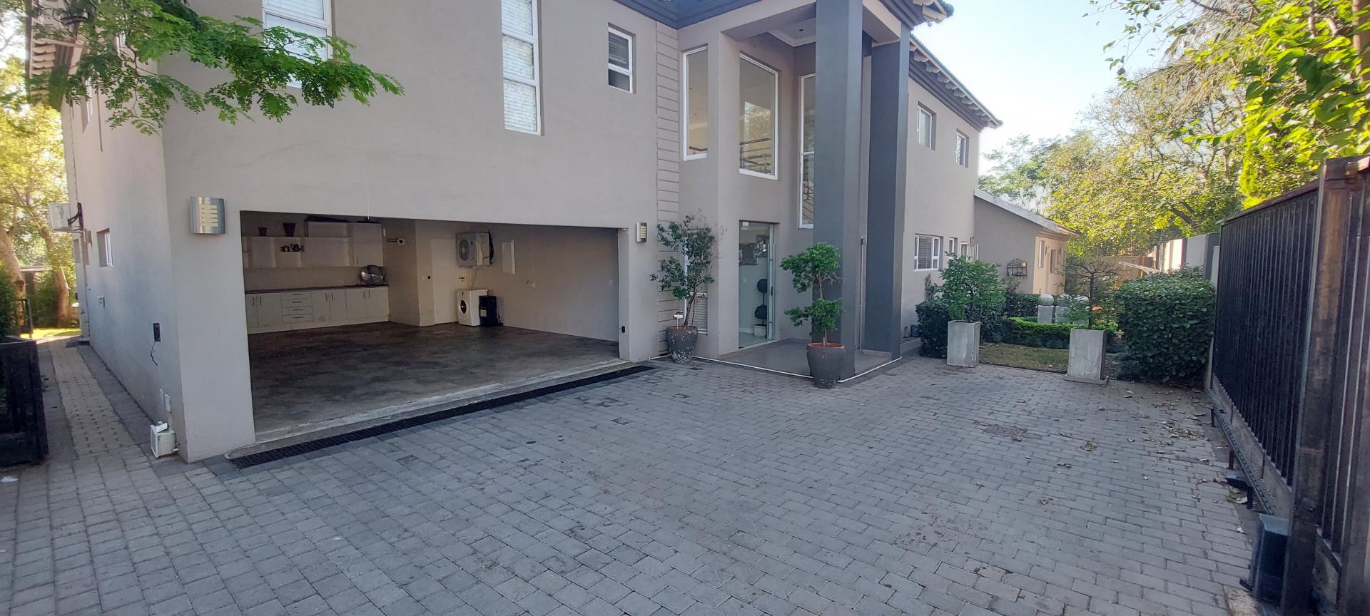 4 Bedroom House to rent in Ashlea Gardens 160a Club Avenue P24