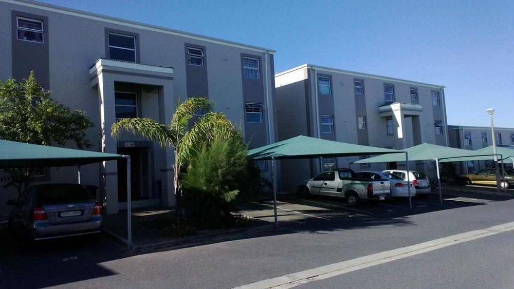 Vredekloof East Property Apartments / flats to rent in Vredekloof