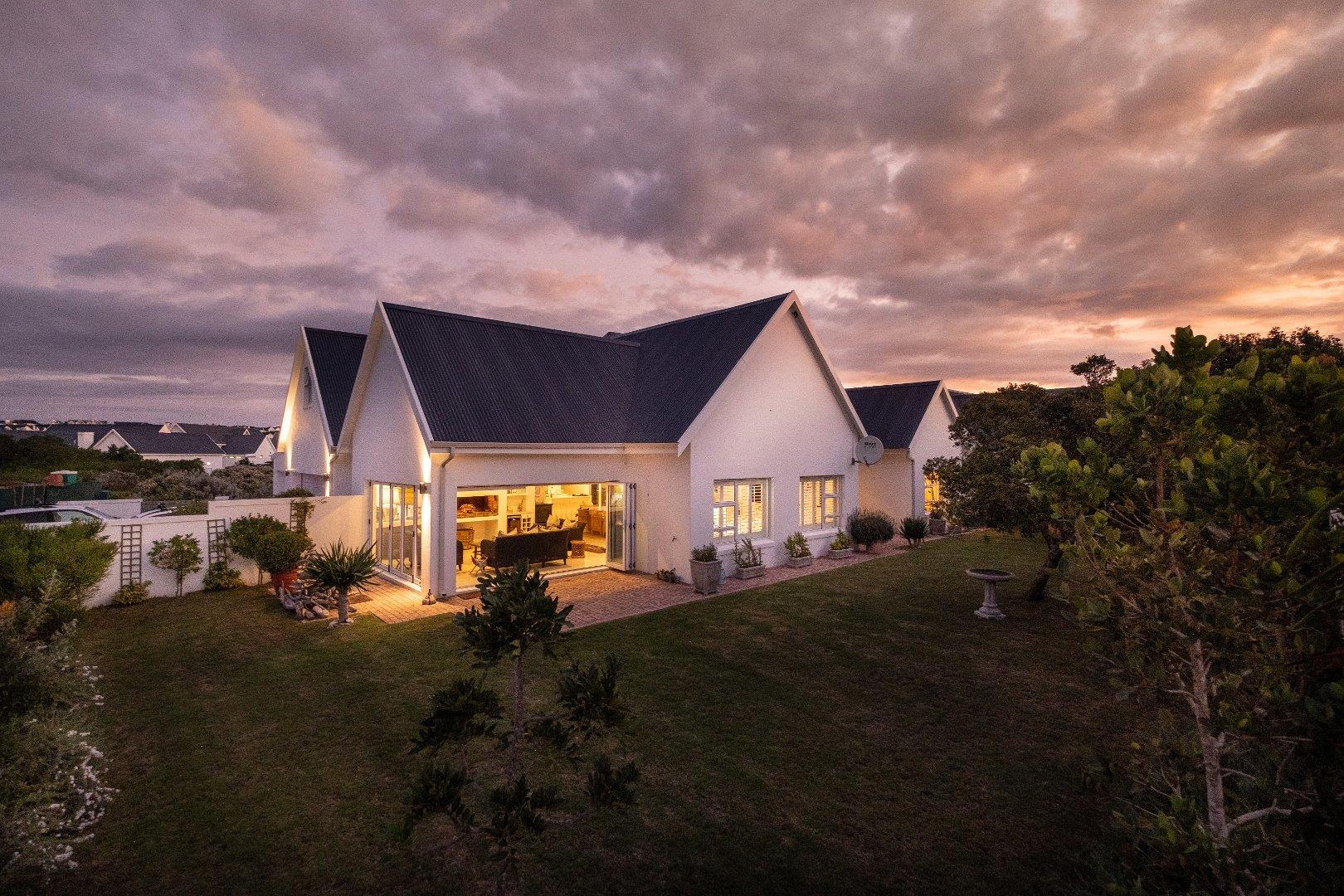 St Francis Links Property Property and houses for sale in St Francis