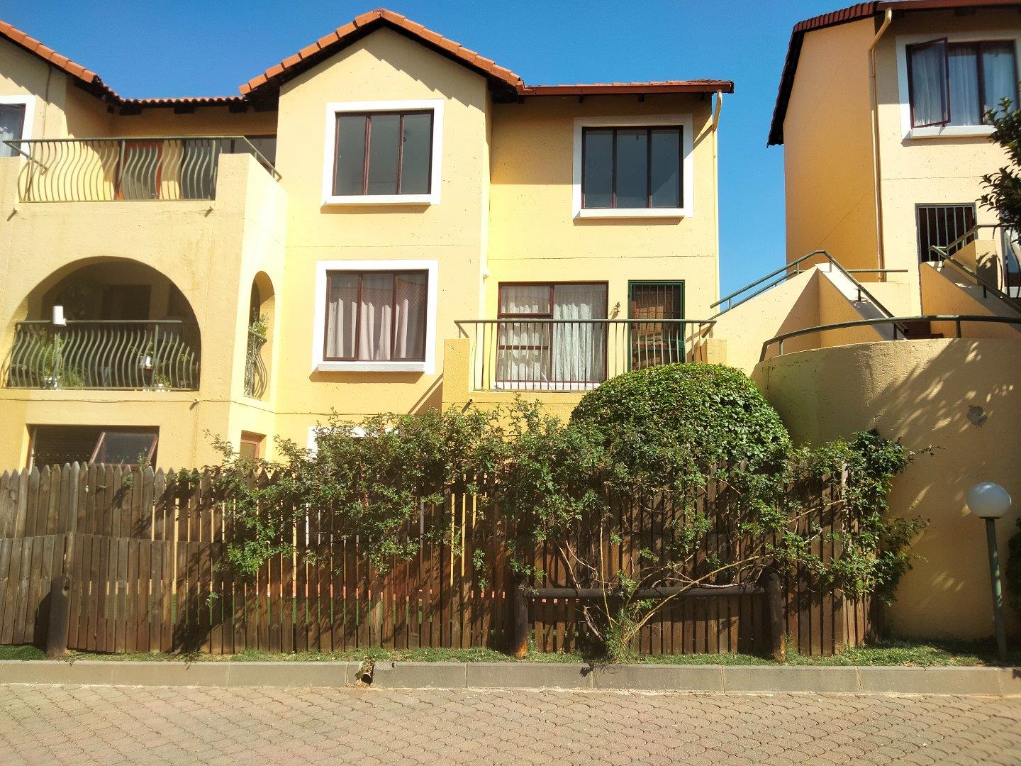 Sundowner Property Property and houses for sale in Sundowner