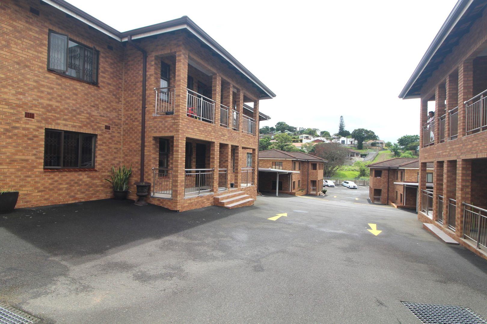 3 Bedroom Apartment / flat for sale in Mount Vernon P24114362238