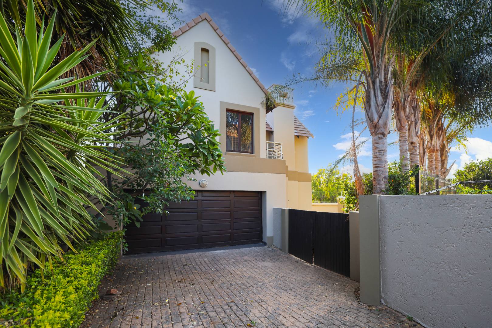 Silver Stream Estate Property Property and houses to rent in Silver