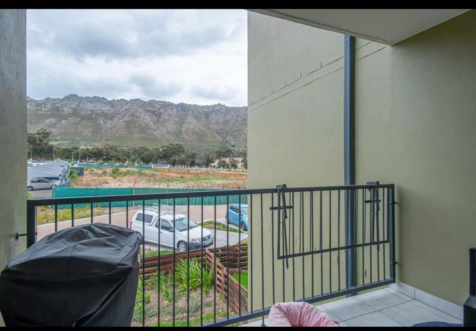 Property and houses to rent in Gordons Bay Gordons Bay Property