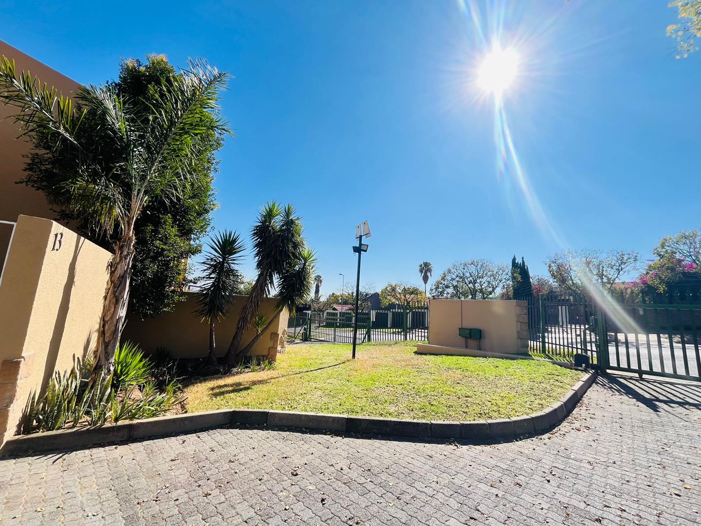 Sunninghill Property Property and houses to rent in Sunninghill