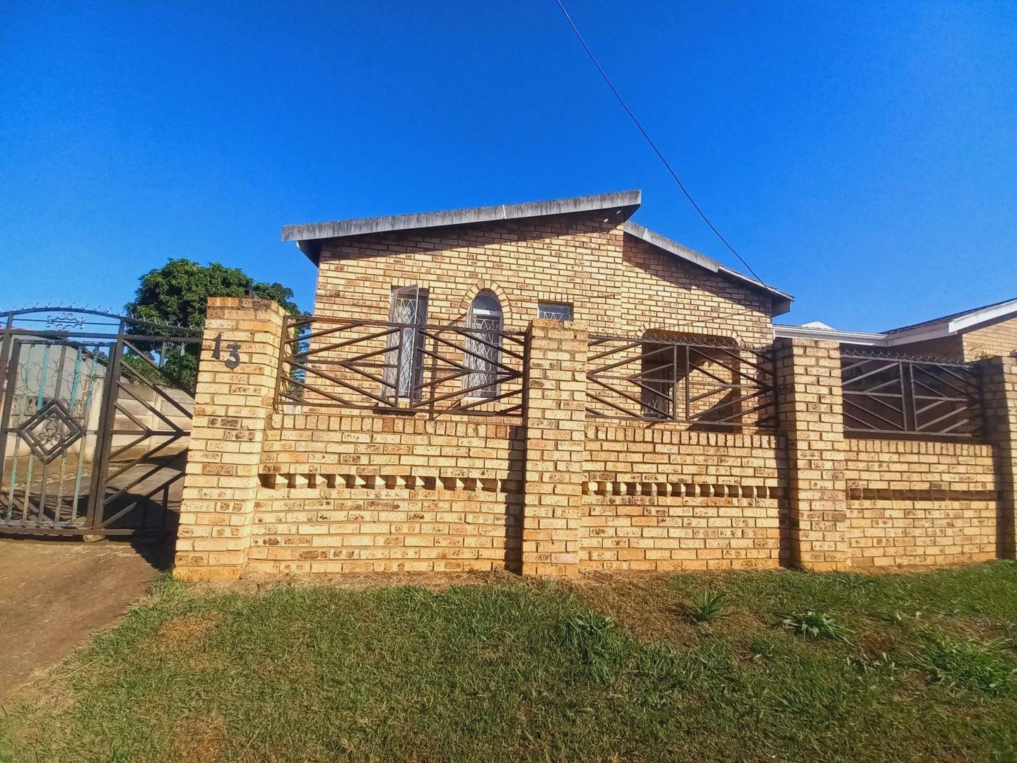 2 Bedroom House for sale in Northdale 13 Gita Road P24114365528