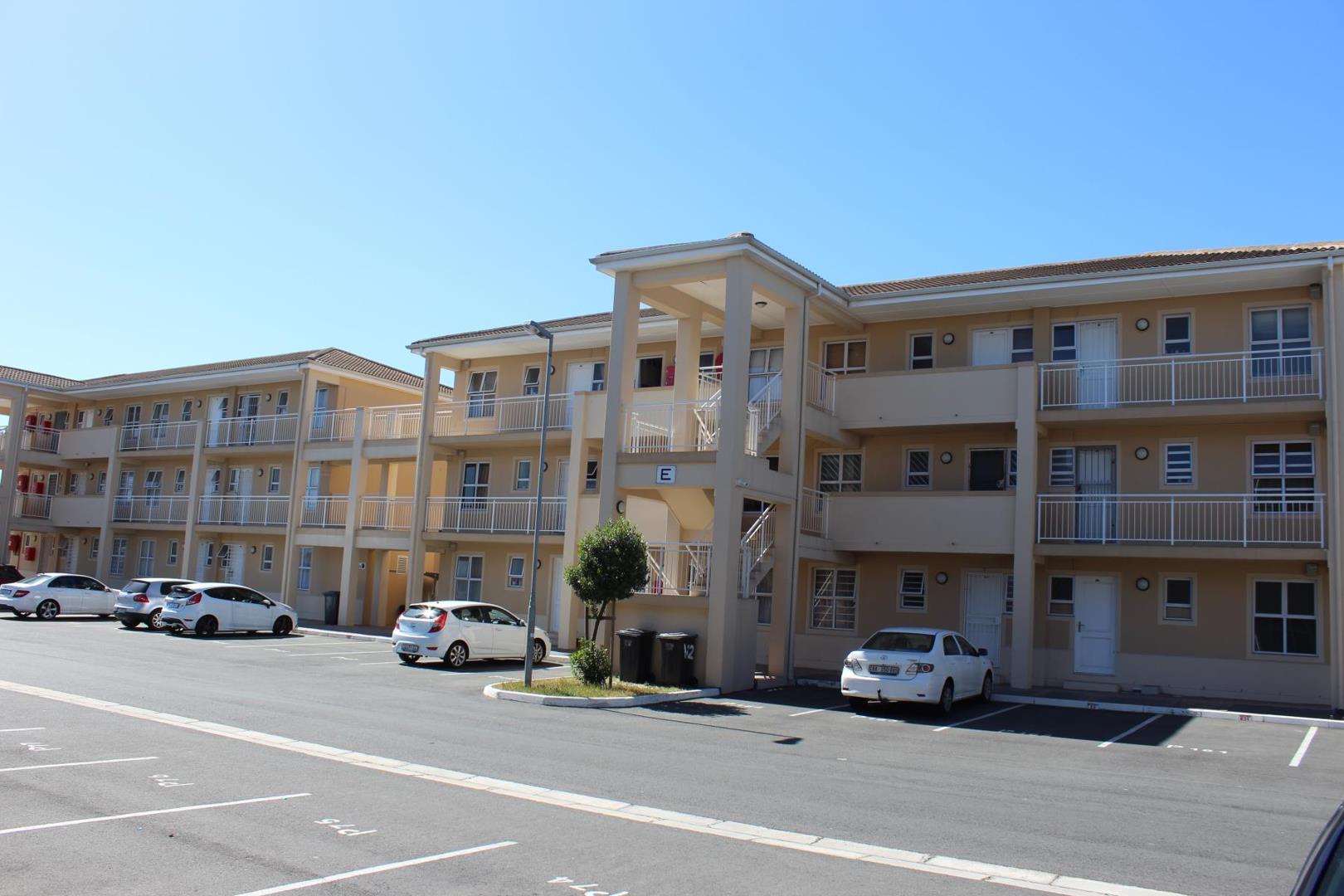 Athlone, Cape Town Property Apartments / flats to rent in Athlone