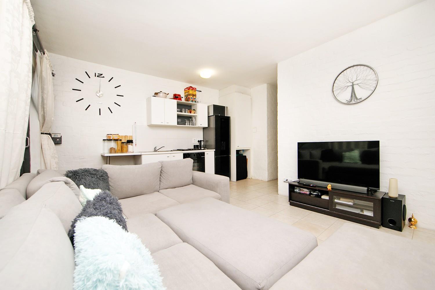 Brooklyn, Milnerton Property Property and houses for sale in Brooklyn