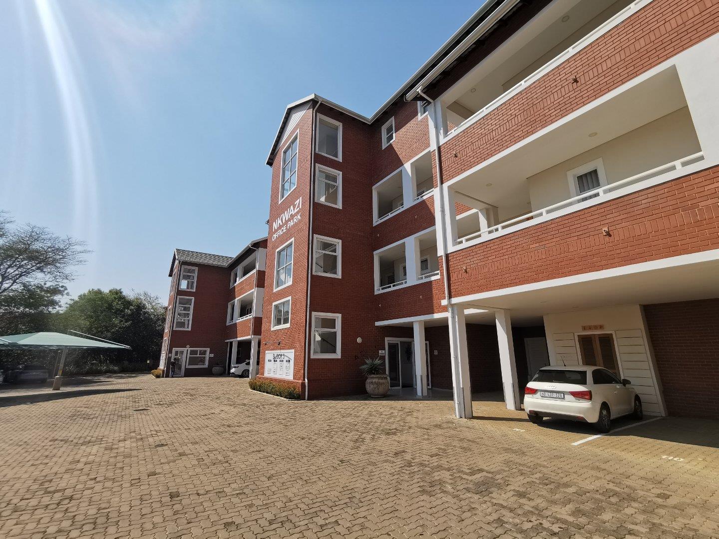 Commercial property to rent in Mount Mount