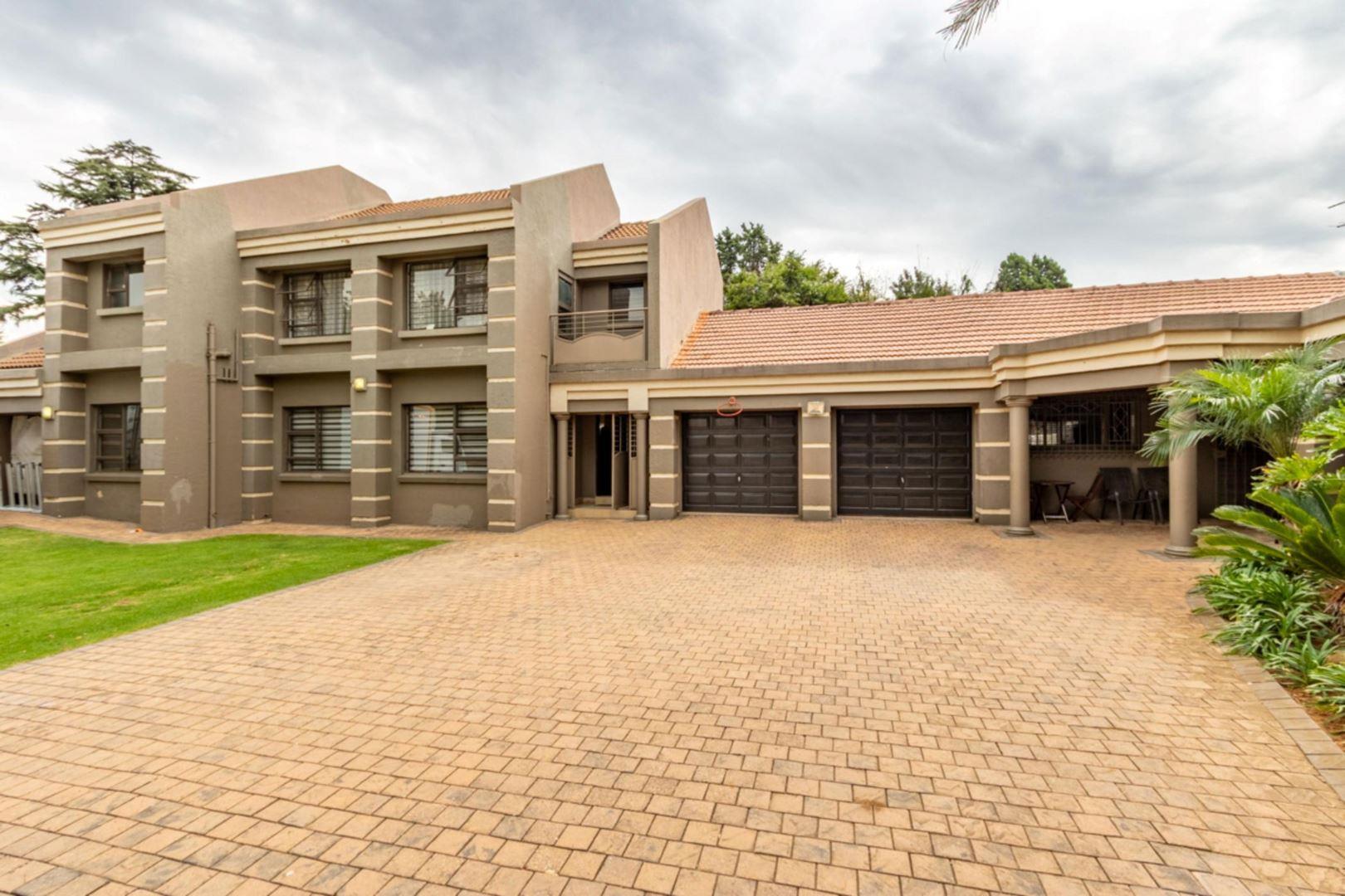 Lakefield Property Property and houses for sale in Lakefield