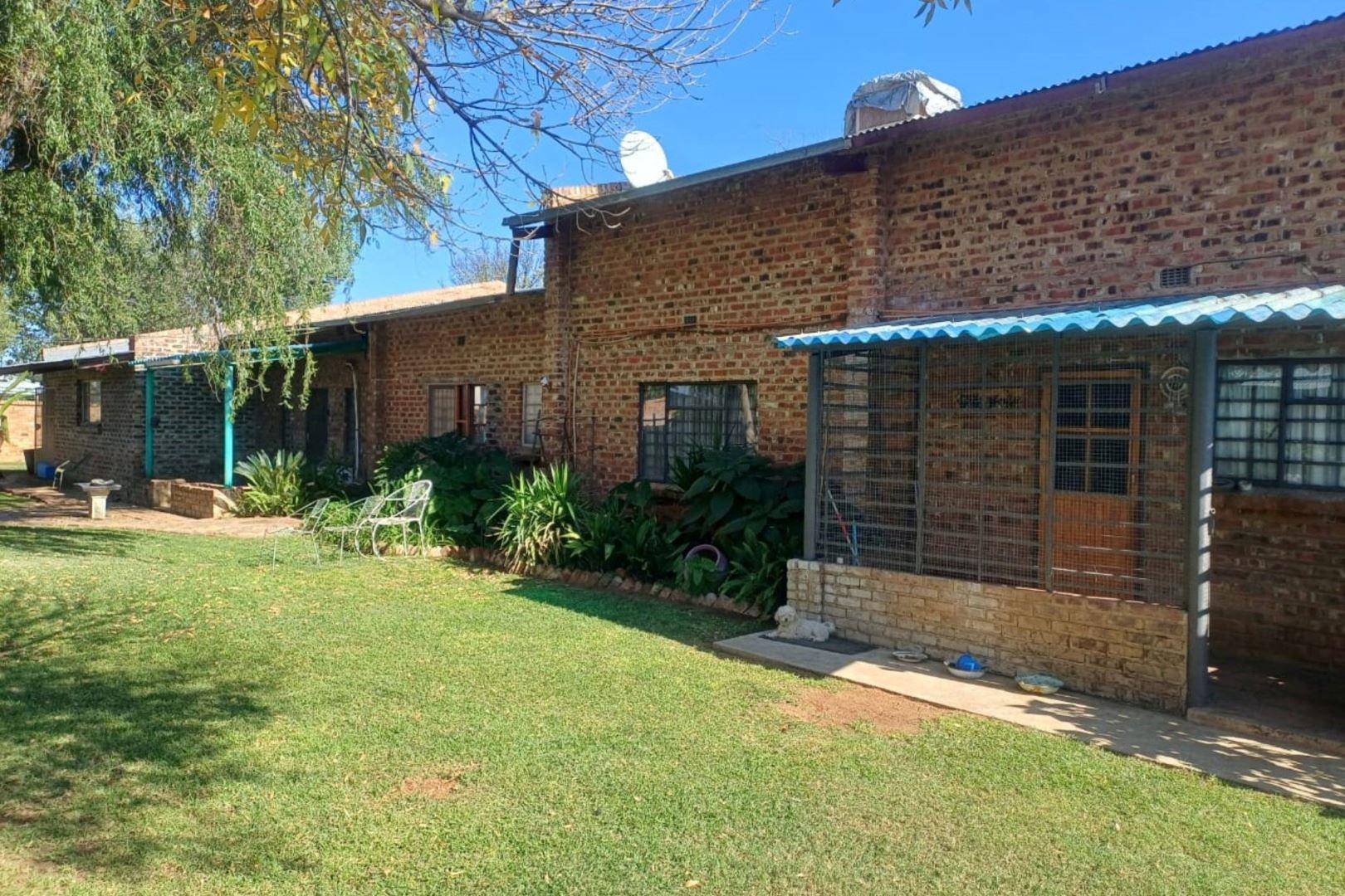 Property and houses for sale in Schweizer Reneke Schweizer Reneke Property