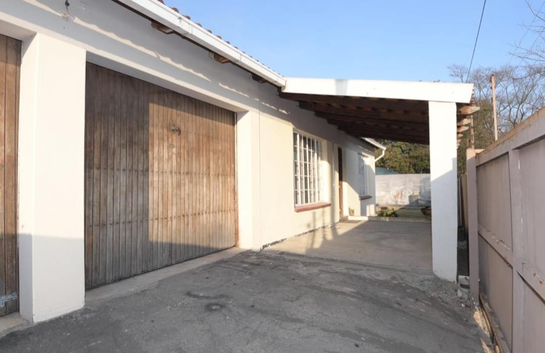 2 Bedroom House to rent in Dersley P24114520960