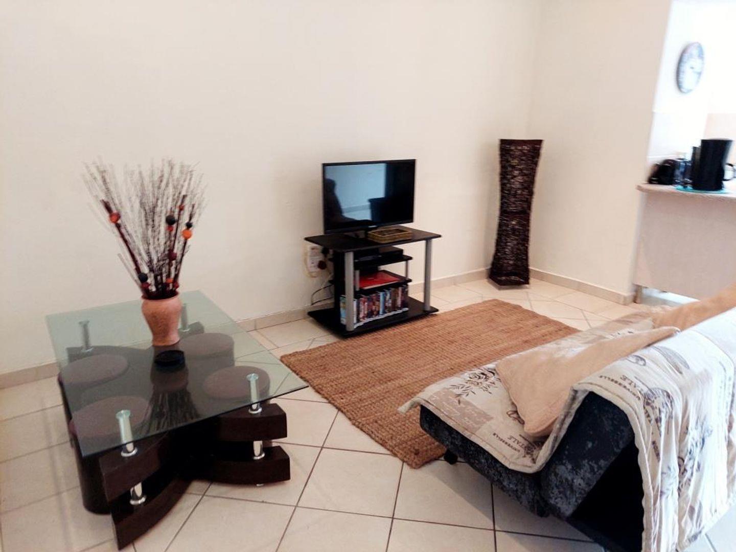 2 Bedroom Apartment / flat for sale in Glenmore P24110916587
