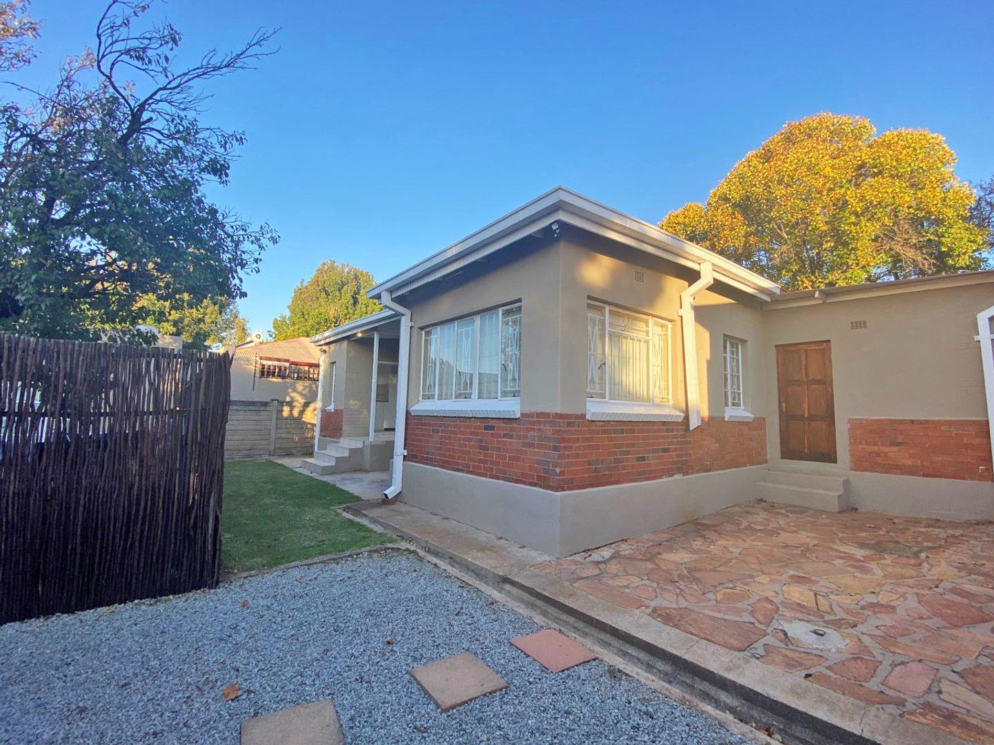 3 Bedroom House for sale in Highlands North P24114378474