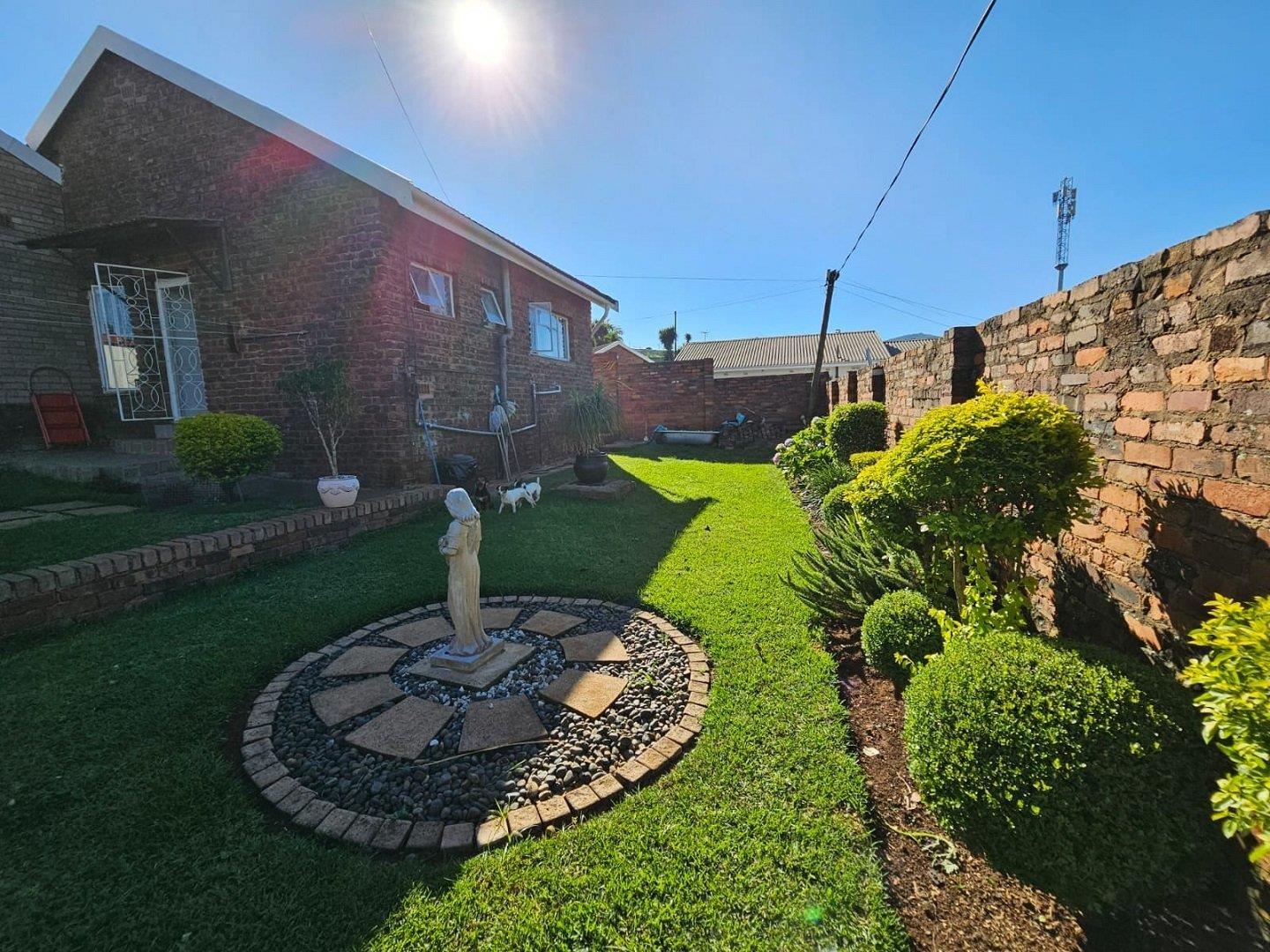 3 Bedroom House for sale in Northdale P24114378753