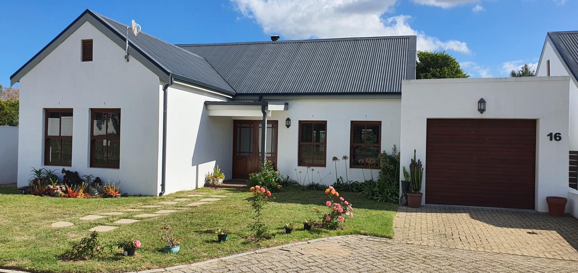 Property and houses for sale in Stanford Stanford Property