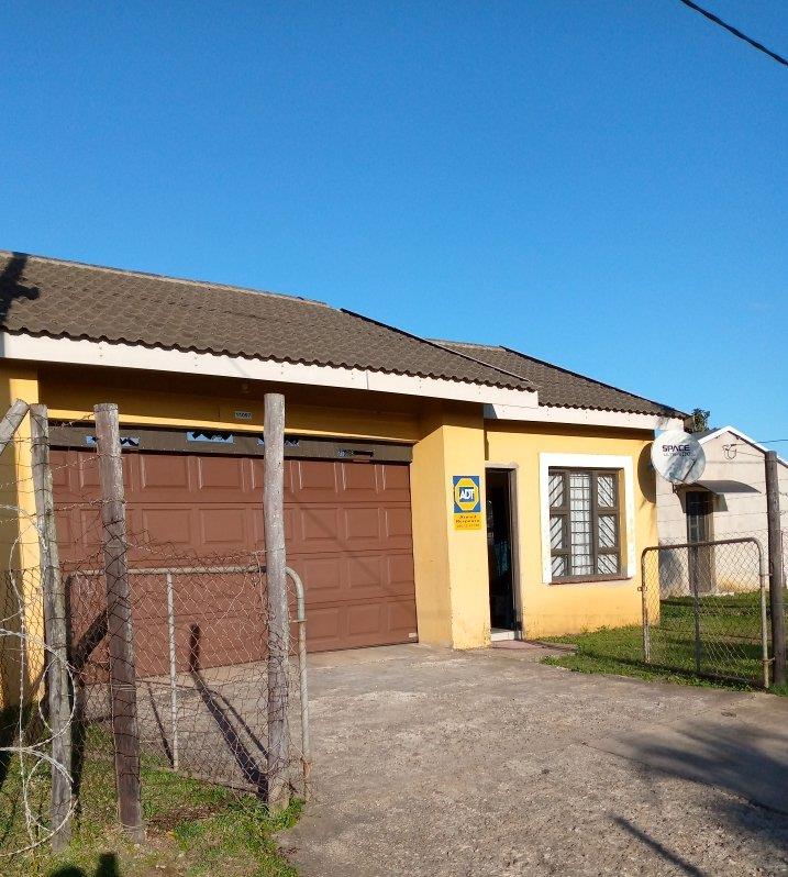 3 Bedroom House for sale in Umhlathuze P24114381009