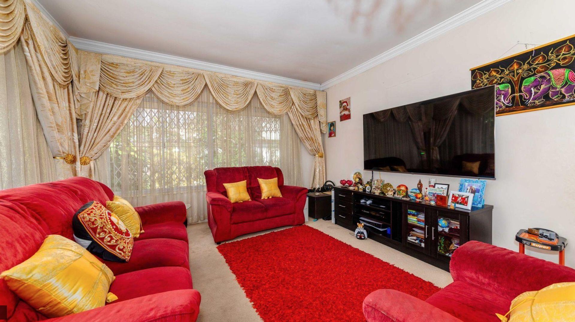 3 Bedroom House to rent in Musgrave P24114399145