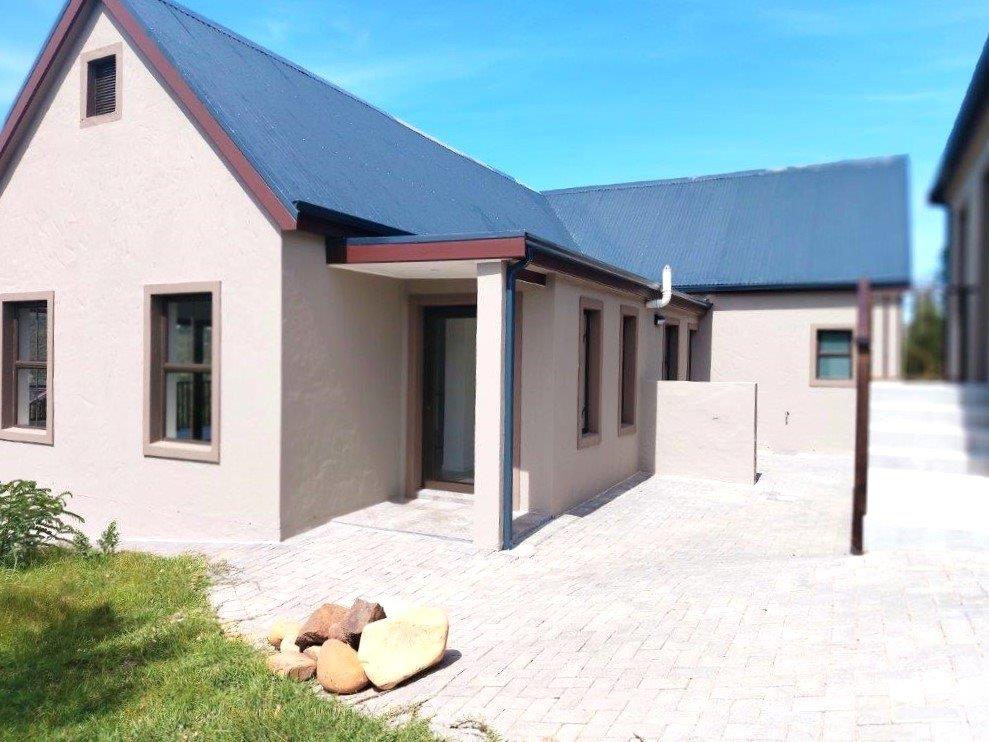 3 Bedroom House for sale in Eastford Cove P24113754105