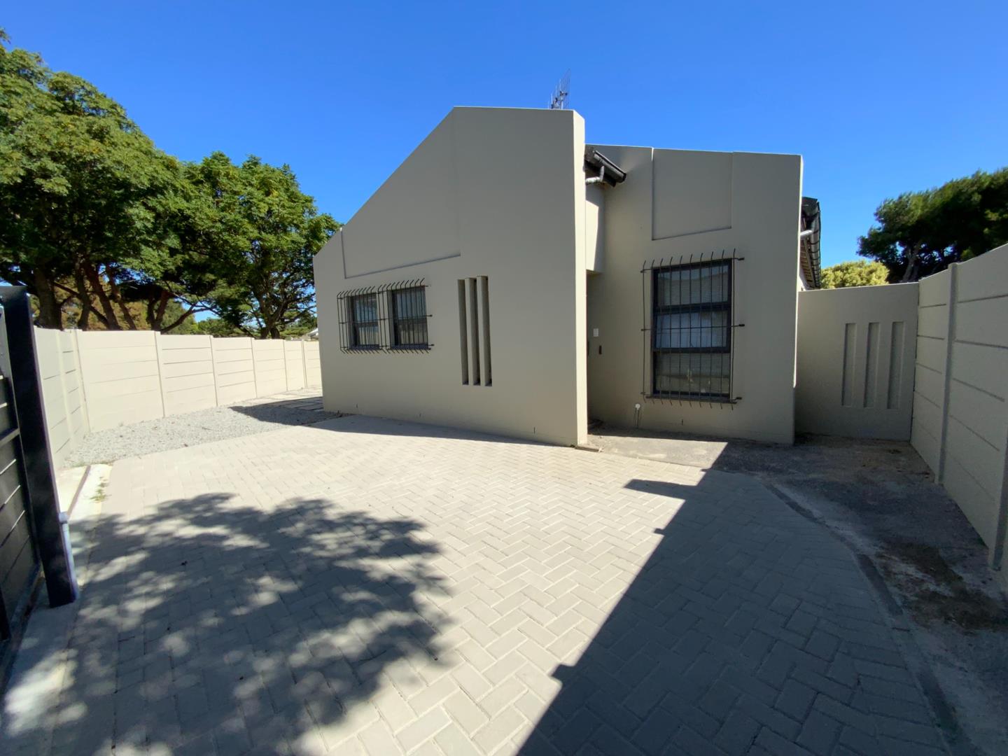 Edgemead Property Property and houses for sale in Edgemead