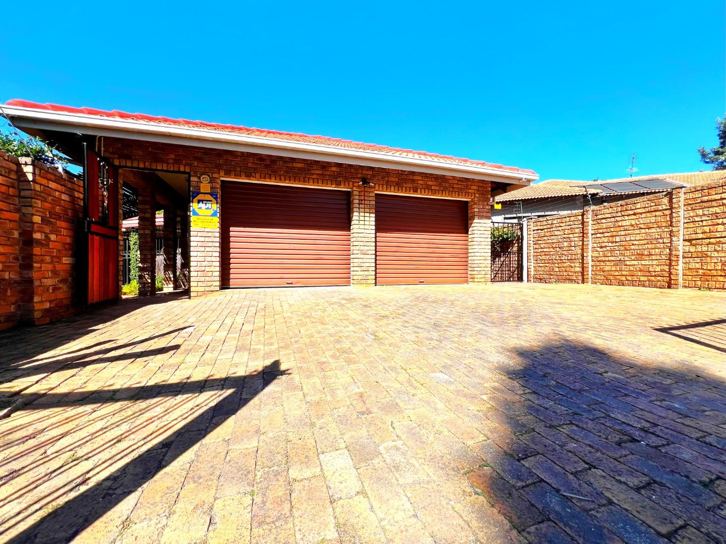 3 Bedroom House to rent in Moreleta Park 9x2 Buffa Street Street