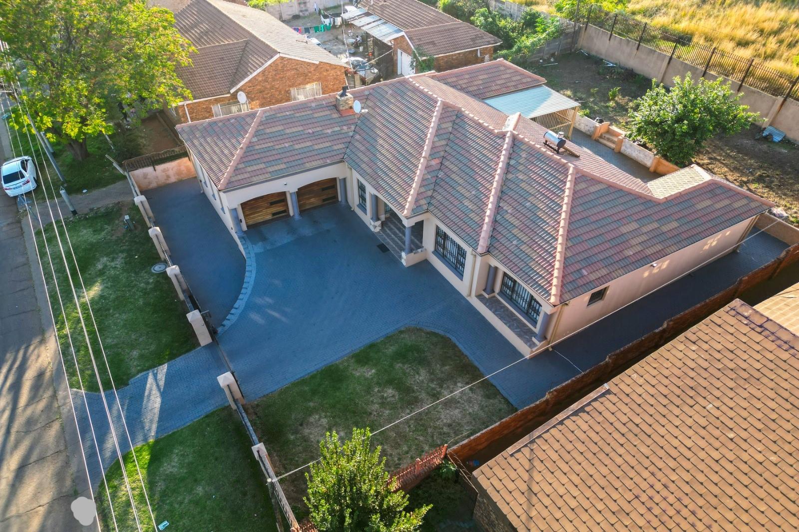 Laudium Property Property and houses for sale in Laudium