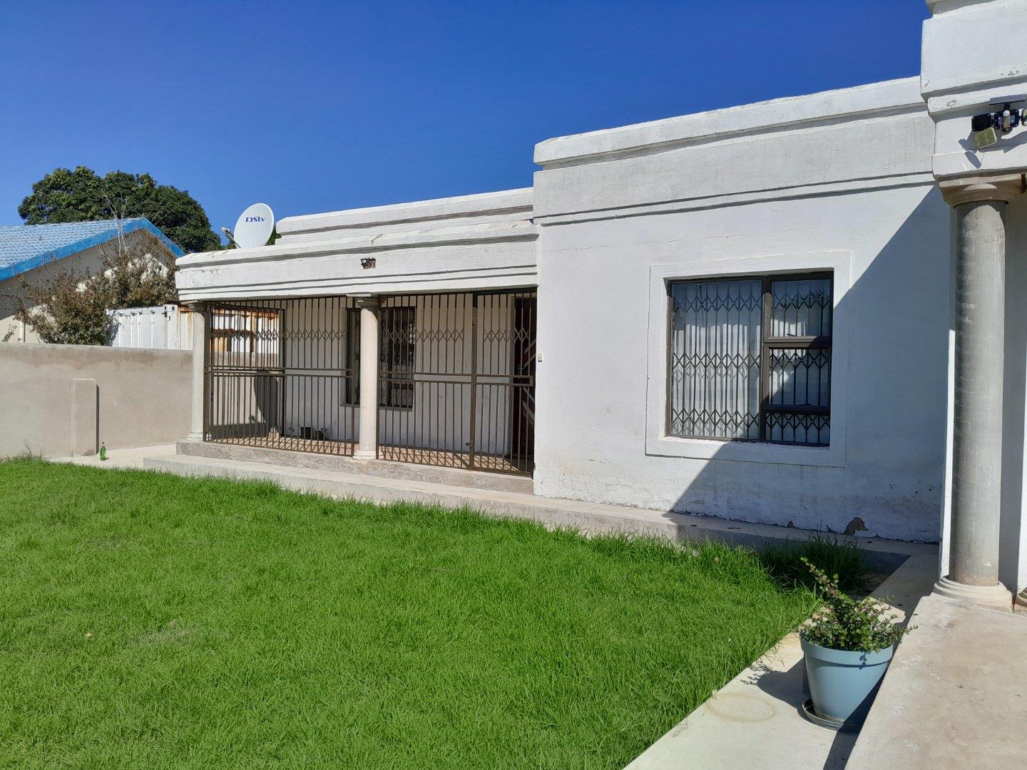 4 Bedroom House for sale in Grootvlei P24114386299