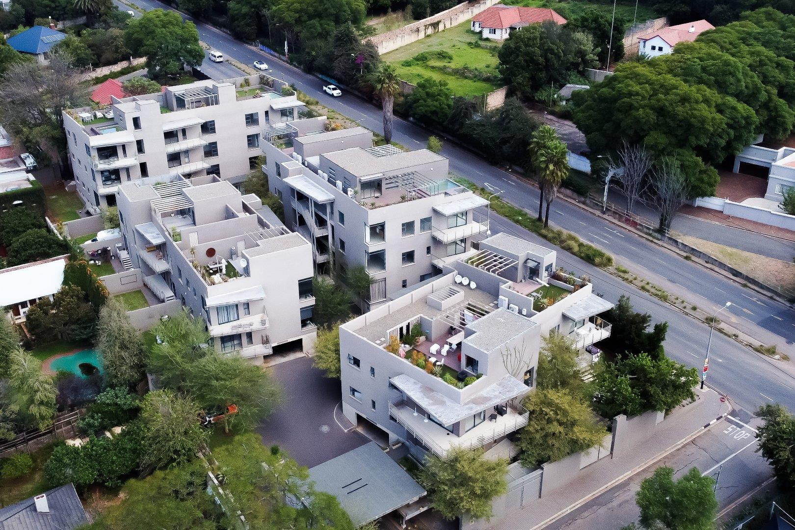 2 Bedroom Apartment / flat for sale in Forest Town 2 Alyth Road P24