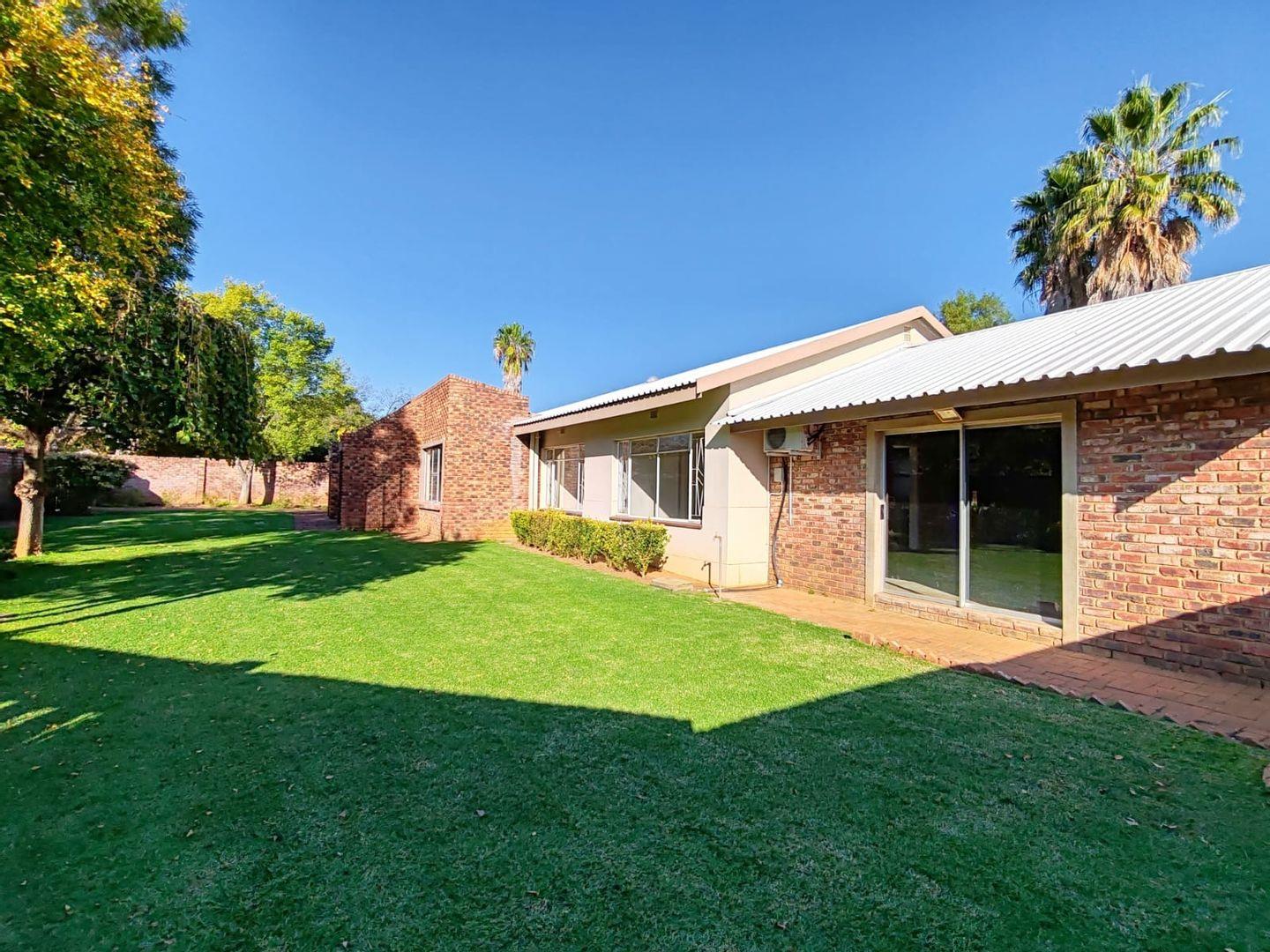 4 Bedroom House for sale in Baillie Park P24114386857