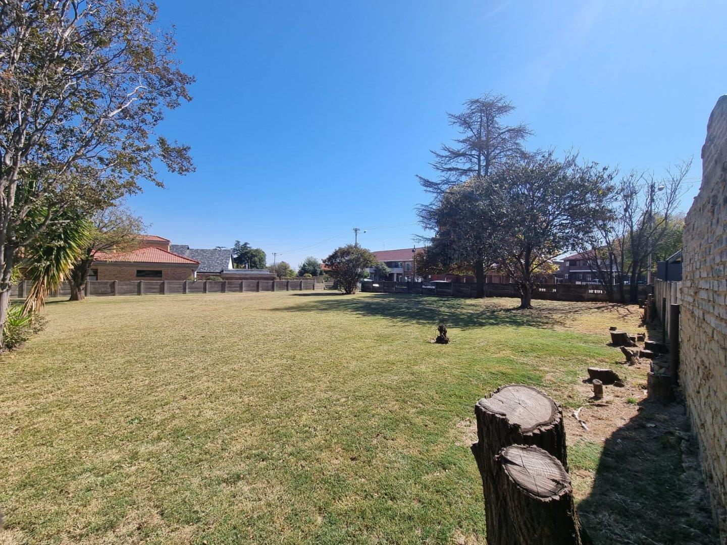 Vacant land / plot for sale in Greenhills P24114387008