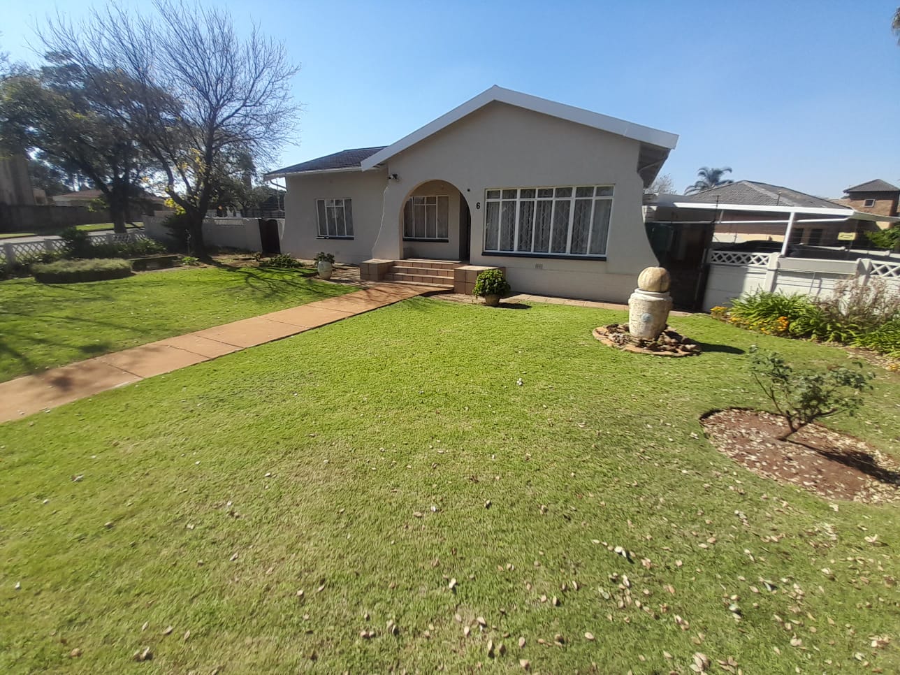 3 Bedroom House for sale in Witfield P24114387098