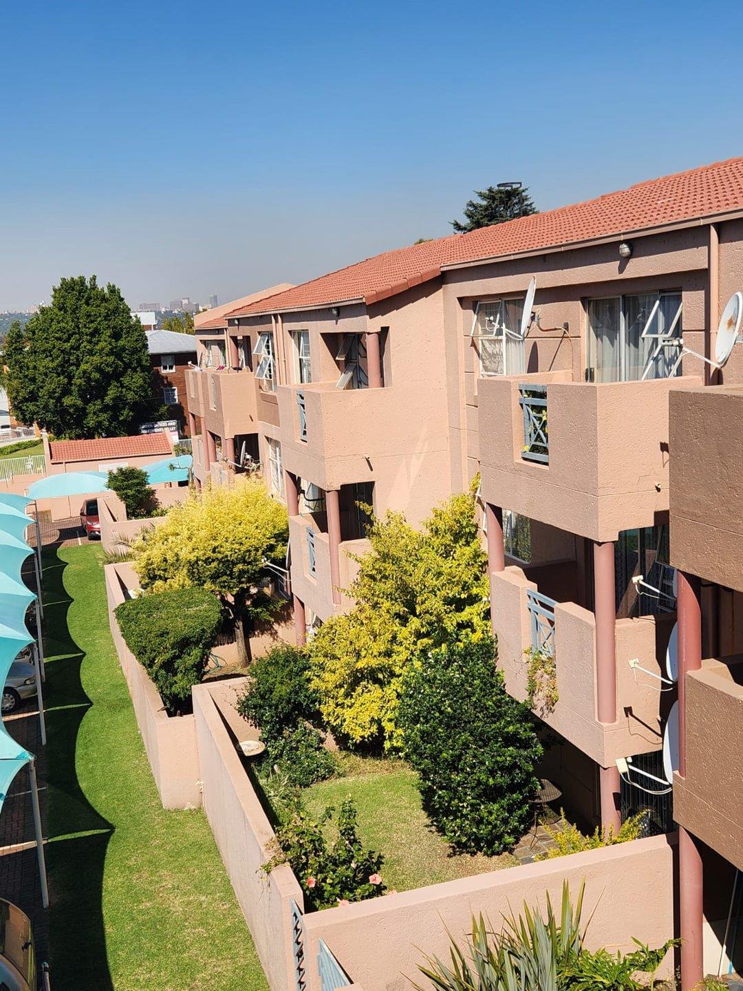 2 Bedroom Apartment / flat for sale in Linden 31 Eighth Street